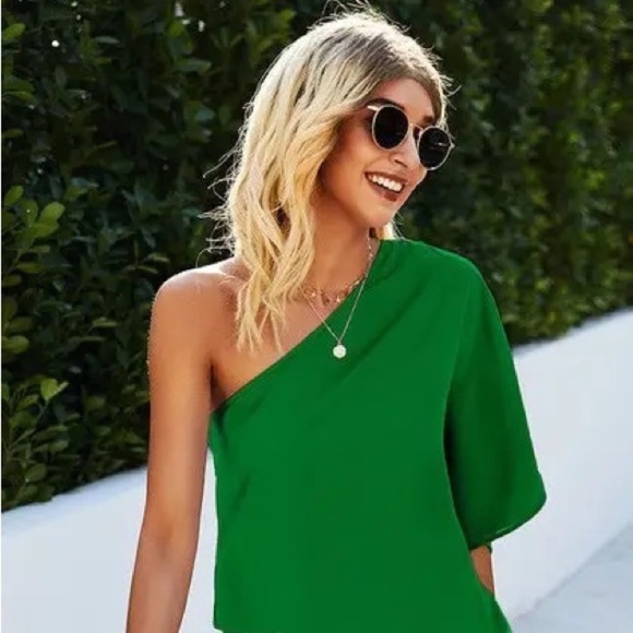 Tops - #89 Sleek Green One Shoulder- Last One✨
